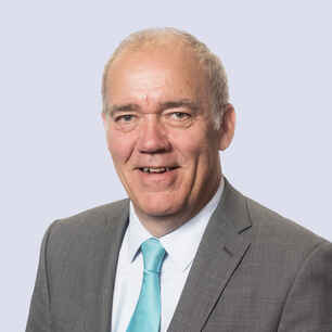 Finlay Williamson 300dpi A6 centred