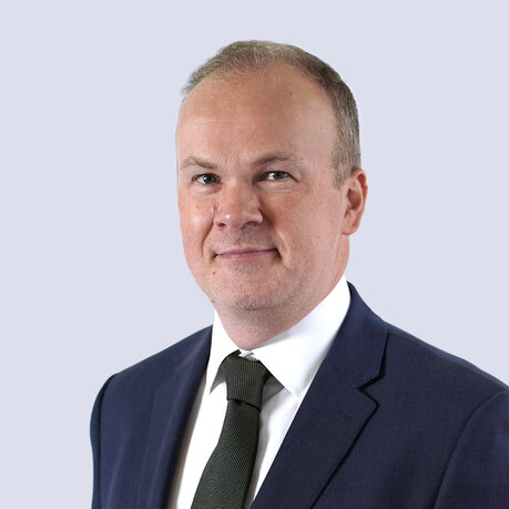 Graeme Morris 300dpi A6 centred Oct23